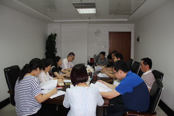 省國資委第二監(jiān)事會石云燕一行到公司調研指導工作