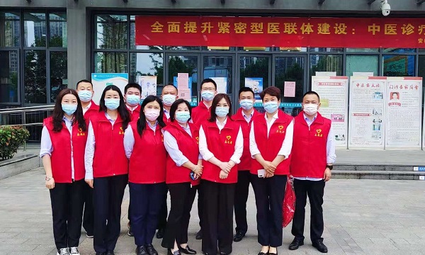 徽鹽地產(chǎn)集團(tuán)開展疫苗接種志愿服務(wù)活動(dòng)